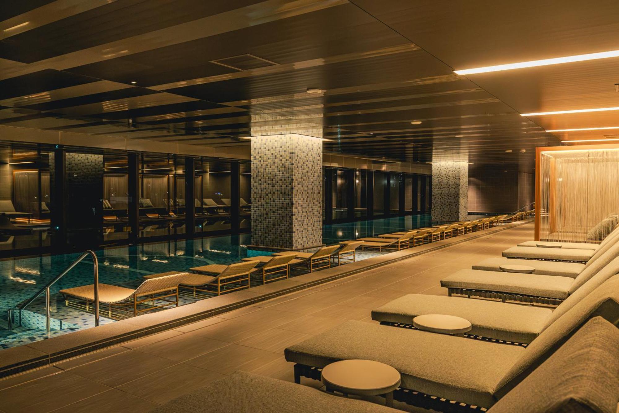 Stadium City Hotel Nagasaki Esterno foto