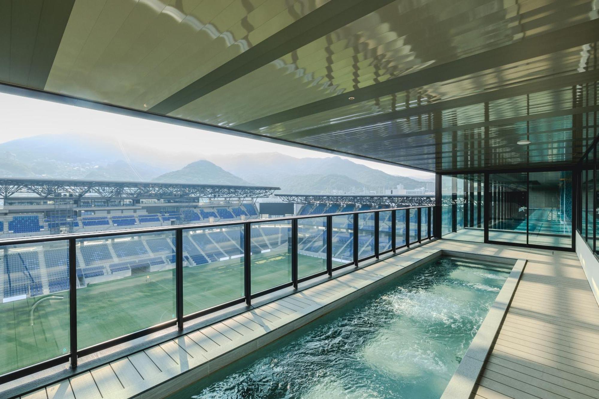 Stadium City Hotel Nagasaki Esterno foto