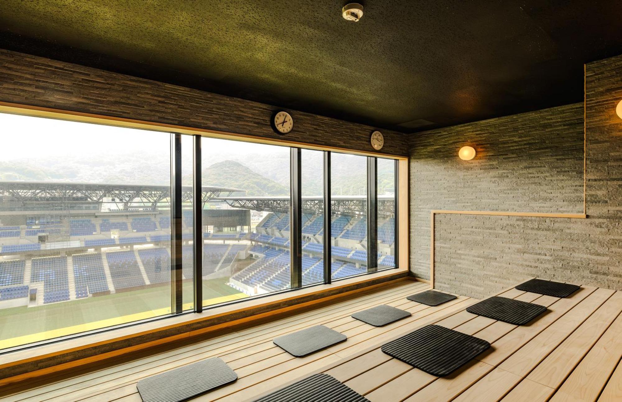 Stadium City Hotel Nagasaki Esterno foto